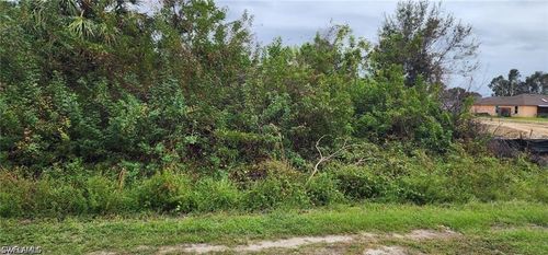 305 Rand Ave, LEHIGH ACRES, FL, 33974 | Card Image