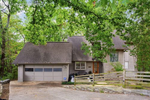 1722 Lake Wood Cir, Hixson, TN, 37343-3425 | Card Image