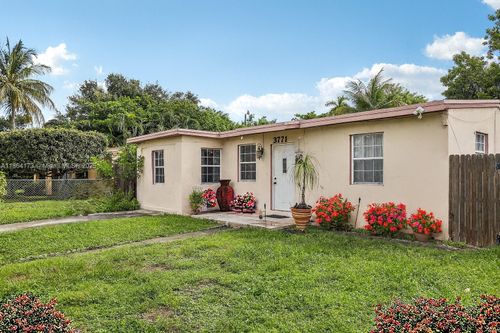 3771 Sw 44th Ave, West Park, FL, 33023-6244 | Card Image