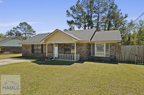 726 Timber Ridge Trl, Hinesville, GA, 31313-6524 | Card Image