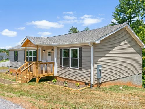 206 Walnut Branch Rd, Weaverville, NC, 28787-1299 | Card Image