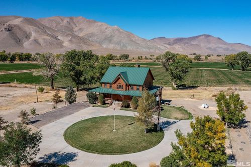 1312 State Route 208, Yerington, NV, 89447-9529 | Card Image