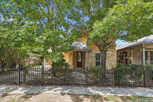 214 Vance St, San Antonio, TX, 78210-1534 | Card Image