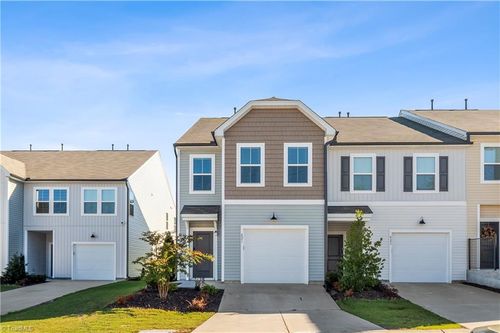 821 Falls Grove Trl, High Point, NC, 27265-9736 | Card Image