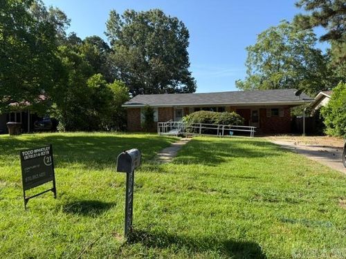 405 Lilac Dr, El Dorado, AR, 71730-8127 | Card Image
