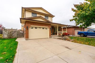 4545 Ivy Gardens Cres, House other with 3 bedrooms, 3 bathrooms and 5 parking in Beamsville ON | Image 3