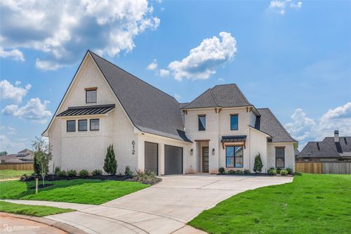 612 Danube Cir, Bossier City, LA, 71111-6449 | Card Image