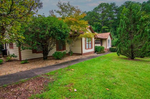 200 Sullivan Cir, Pine Mountain, GA, 31822-2338 | Card Image