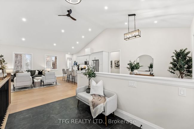 12 Cameron Crt, House other with 3 bedrooms, 3 bathrooms and 6 parking in Cavan ON | Image 4