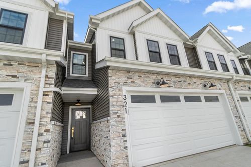 321 Maple St, PARDEEVILLE, WI, 53954-8501 | Card Image