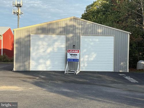 b-32 8th St, NEW CUMBERLAND, PA, 17070-1679 | Card Image