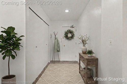 101-207 Ballard St, Ypsilanti, MI, 48197-2553 | Card Image