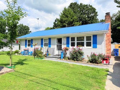 110 Dinsmore St, Berea, KY, 40403 | Card Image
