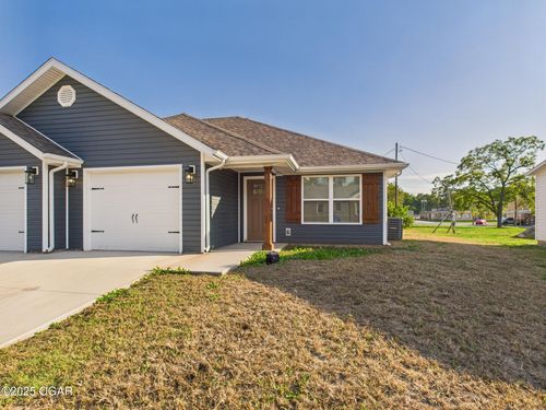 1006 W 3rd St, Joplin, MO, 64801-2983 | Card Image