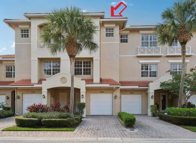 4705 Artesa Way E, Condo with 3 bedrooms, 3 bathrooms and null parking in Palm Beach Gardens FL | Image 2