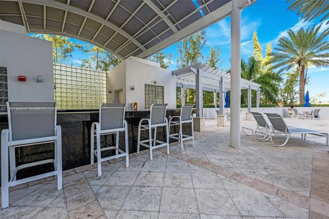 APT-1012 - 19400 Turnberry Way, Condo with 3 bedrooms, 3 bathrooms and null parking in Aventura FL | Image 28