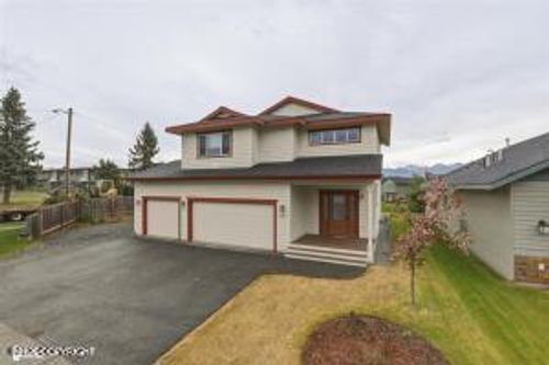 1007 Northpointe Bluff Dr, Anchorage, AK, 99501-1307 | Card Image