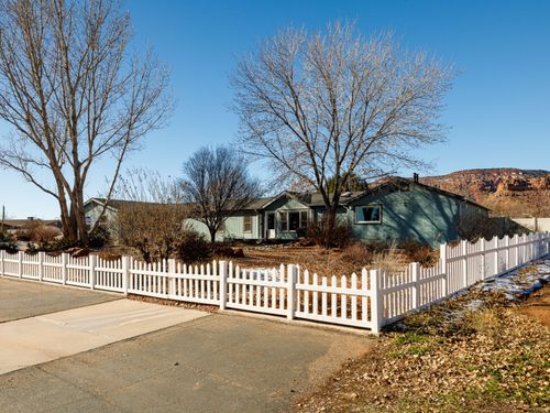 1392 S Ford Dr, Kanab, UT, 84741-6205 | Card Image