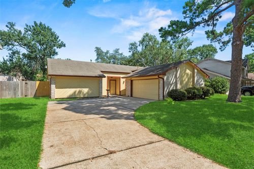 15362 Meadow Village Dr, Houston, TX, 77095-2014 | Card Image