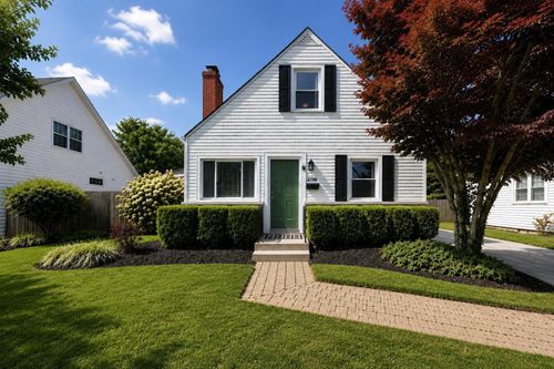 2799 Brandon Rd, Upper Arlington, OH, 43221-3336 | Card Image
