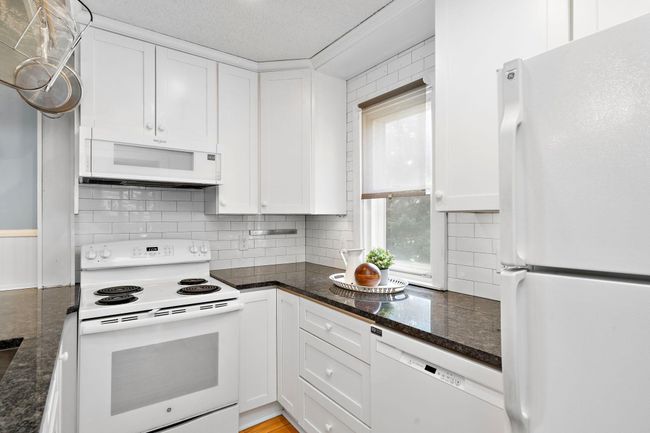 10-web-or-mls-1246-frisbie-ave.jpg | Image 10