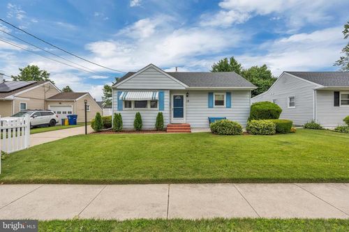 19 Paul Rd, Maple Shade, NJ, 08052-3315 | Card Image