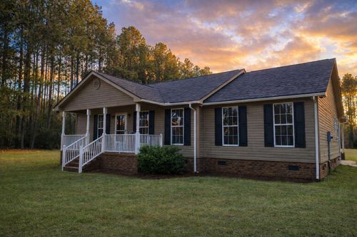 7050 Old State Rd, Holly Hill, SC, 29059-8307 | Card Image