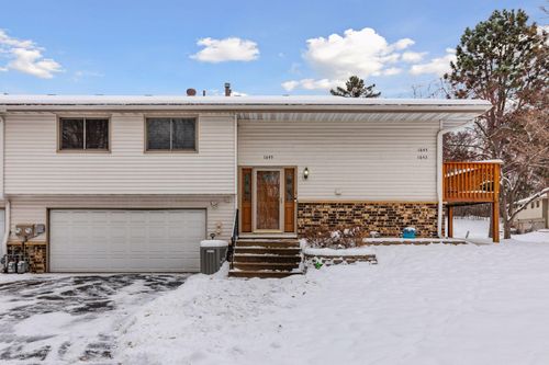 1645 Hickory Hill Dr, Eagan, MN, 55122-2527 | Card Image