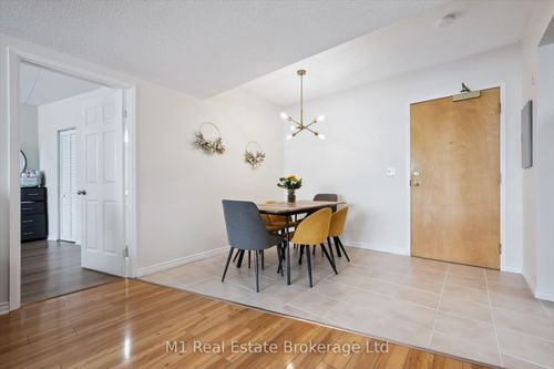 208-105 Bagot St, Guelph, ON, N1H8H4 | Card Image