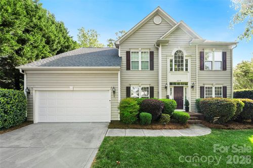 1019 Markwell Dr, Matthews, NC, 28105-5711 | Card Image