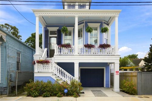 2412 N Rampart St, New Orleans, LA, 70117-7862 | Card Image