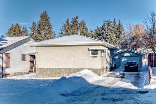 4006 50 Avenue, Ponoka, AB, T4J1C5 | Card Image