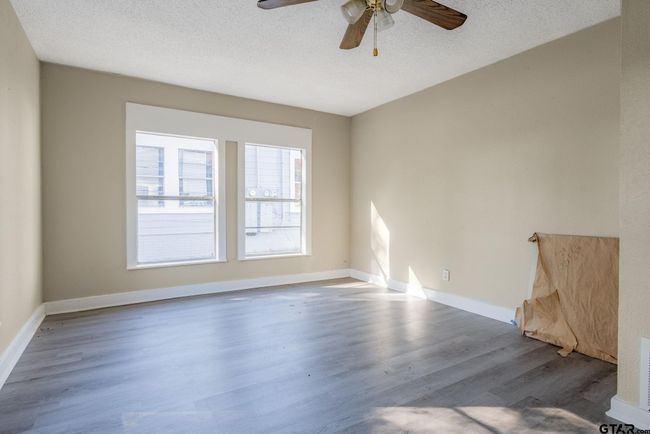 821 &amp; 827 Shaw (7 Units), Home with 0 bedrooms, 0 bathrooms and null parking in Tyler TX | Image 10