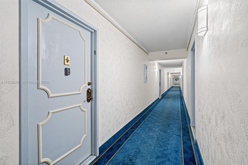 apt-613-1000 Saint Charles Pl, Pembroke Pines, FL, 33026-3360 | Card Image