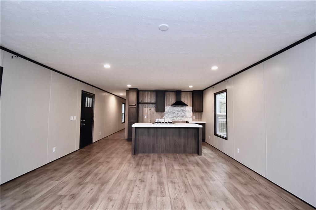 Residential in Deville 5