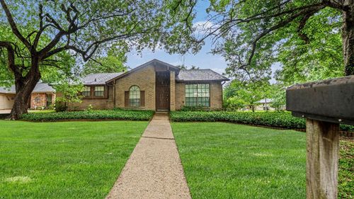 2702 Meandering Trl, Kingwood, TX, 77339-1031 | Card Image