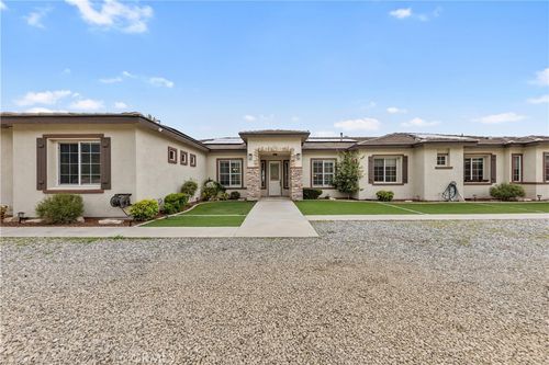 23535 Hawkeye Rd, Perris, CA, 92570-9778 | Card Image