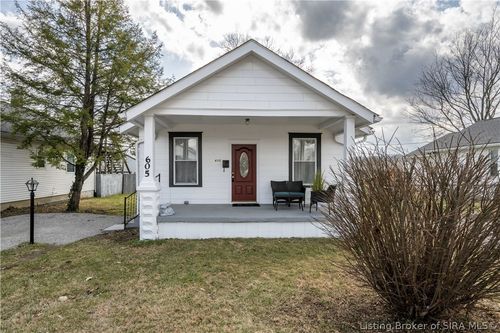 605 Albany St, New Albany, IN, 47150-5003 | Card Image