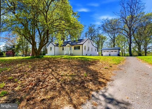 447 N Jennersville Rd, COCHRANVILLE, PA, 19330-9339 | Card Image