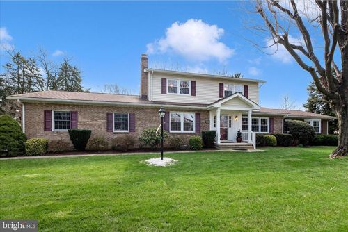 8234 Glendale Dr, FREDERICK, MD, 21702-2779 | Card Image