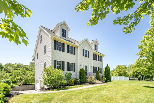 7 Sequoia Dr, Wilmington, MA, 01887-2578 | Card Image