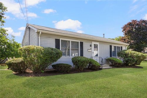 28 Elmer Ave, Warwick, RI, 02886-0644 | Card Image
