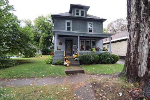 127 Swan St, Scotia, NY, 12302-1515 | Card Image