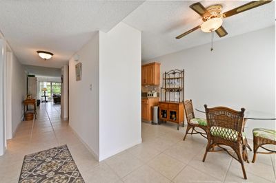 B - 5919 Areca Palm Court, Condo with 2 bedrooms, 2 bathrooms and null parking in Delray Beach FL | Image 3