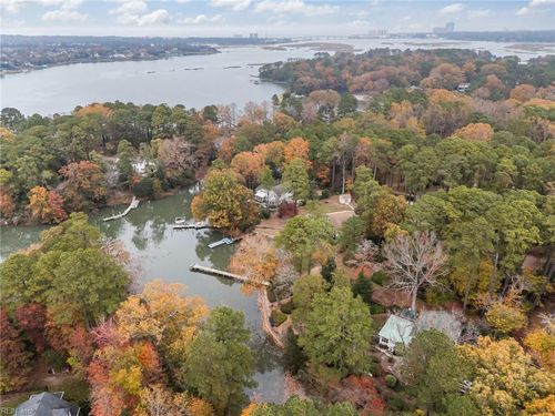 3733 Lynnfield Dr, Virginia Beach, VA, 23452-4721 | Card Image