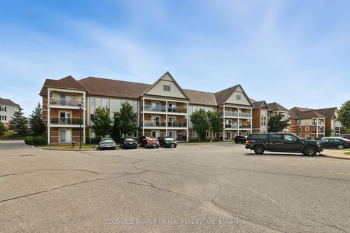 310-124 Aspen Springs Dr, Bowmanville, ON, L1C0G8 | Card Image