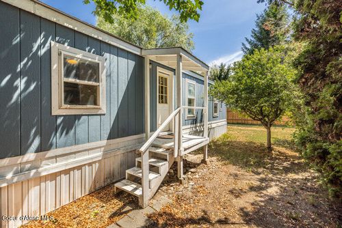 2130 W Plymouth Cir, Coeur D Alene, ID, 83815-9472 | Card Image