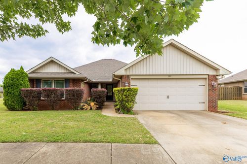 308 Bull Shoals Dr Sw, Madison, AL, 35756-2902 | Card Image