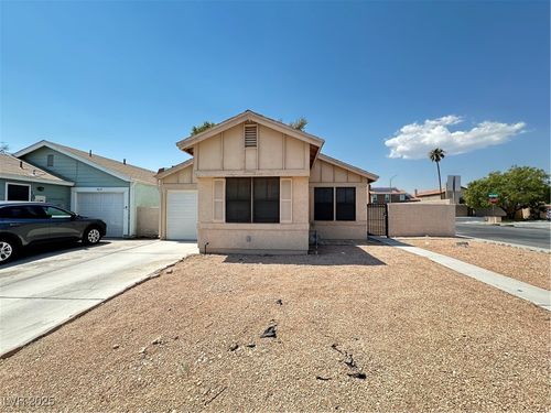 7429 Topeka Dr, Las Vegas, NV, 89147-4016 | Card Image