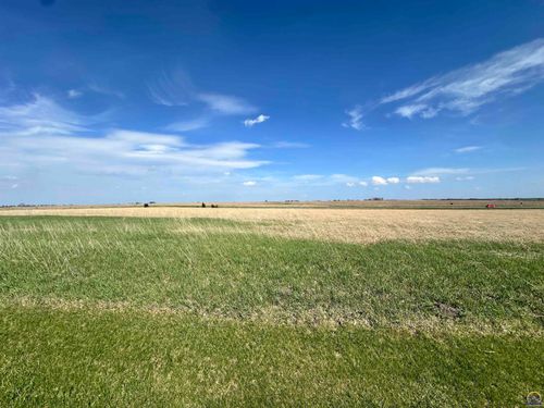 00000 P3 Ln, Holton, KS, 66436 | Card Image